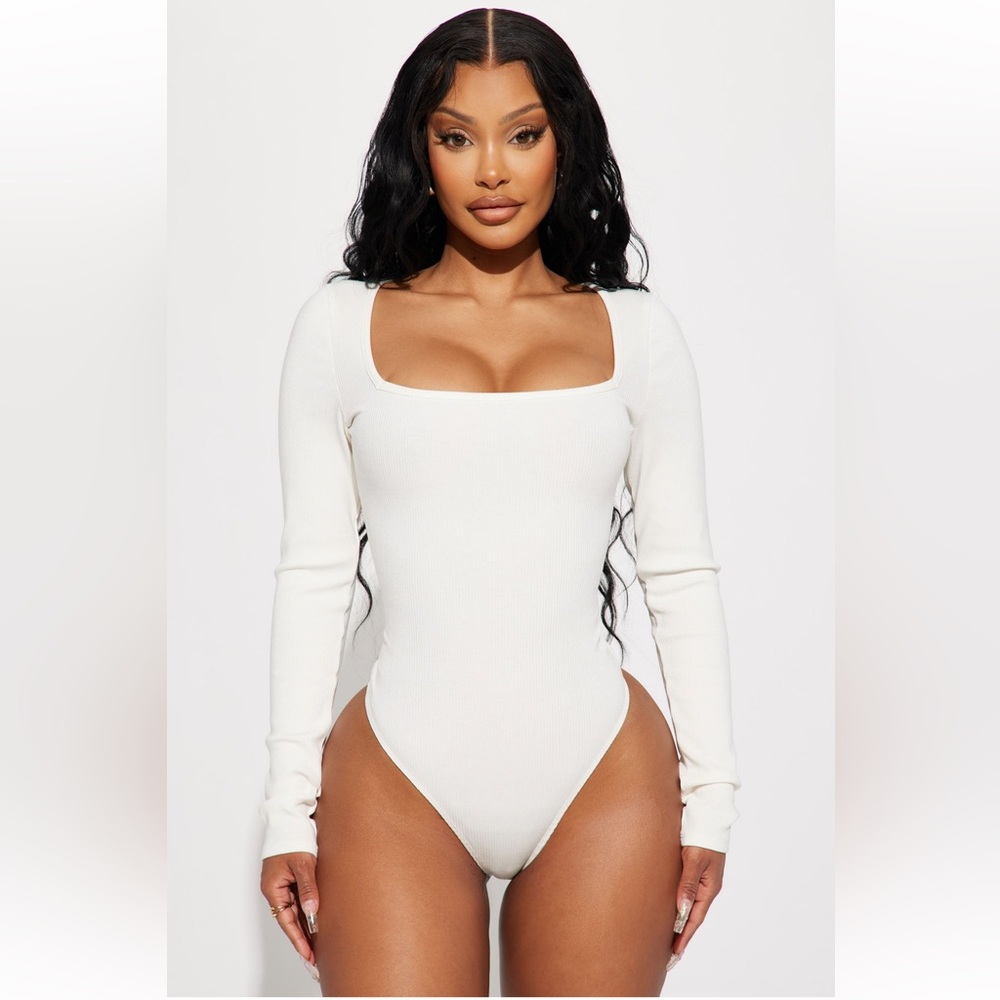 Fashion Nova snap bodysuit, snatching skim’s like material